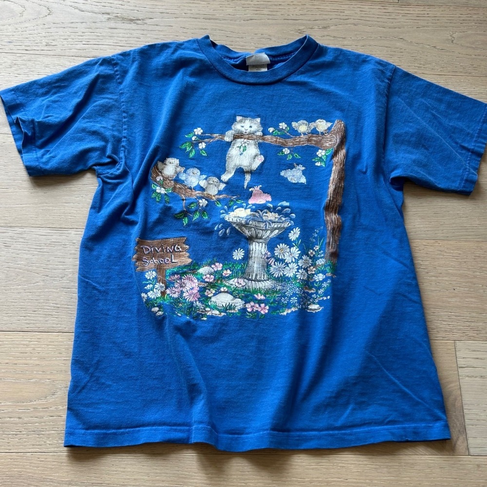 Vintage Basic Editions Diving School Cat Birdbath Graphic T-Shirt Blue Large